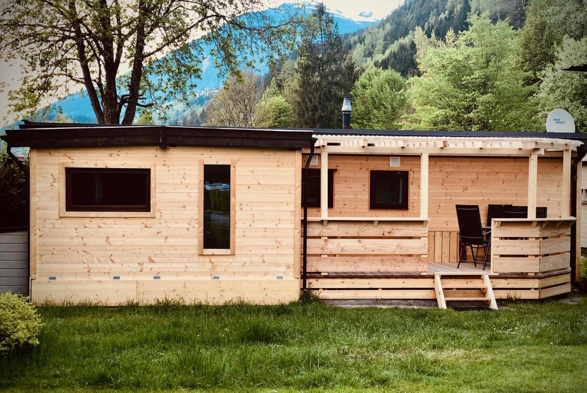 Mountainview Lodge - Chalet Im Zillertal Direkt Am 5 Sterne Campingplatz Aufenfeld Mit Hallenbad Und Sauna Aschau Im Zillertal 외부 사진